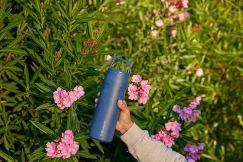 【預購】K112024 Stanley IceFlow 帶蓋便攜式水瓶 36oz