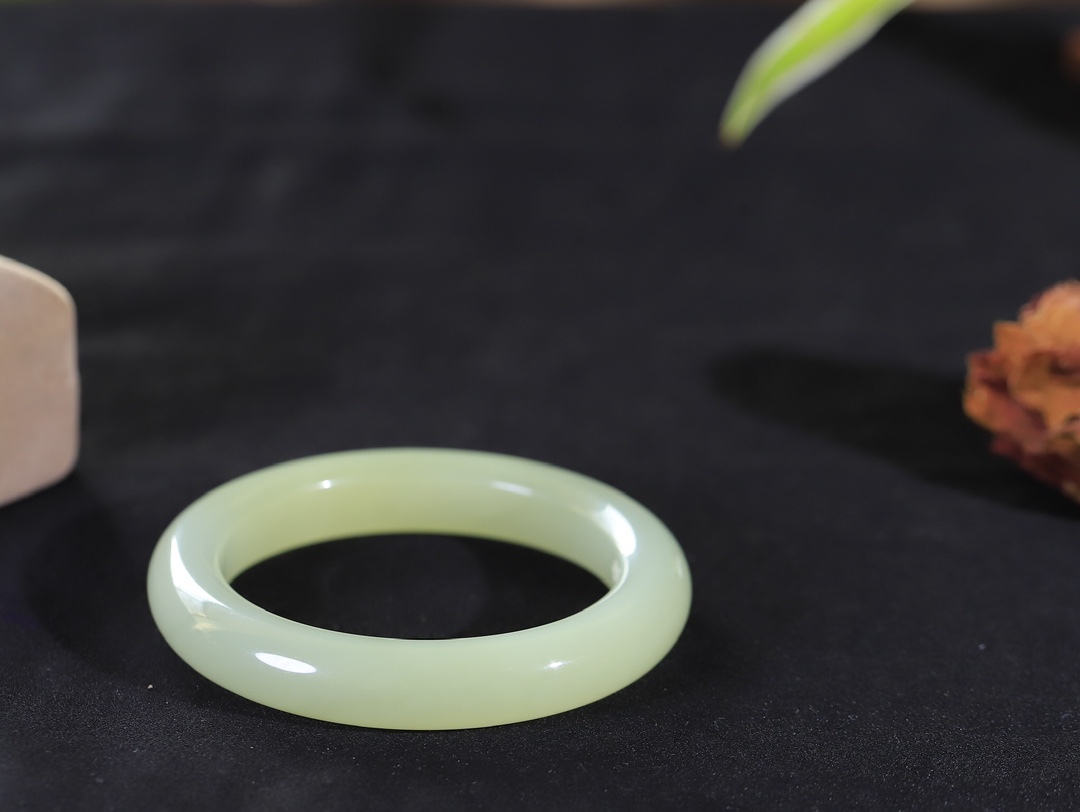 11619 56.5mm和田玉晴水手鐲 (56-58)