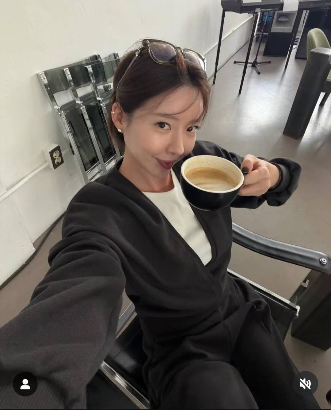 GB5243 大V領軟綿外搭上衣