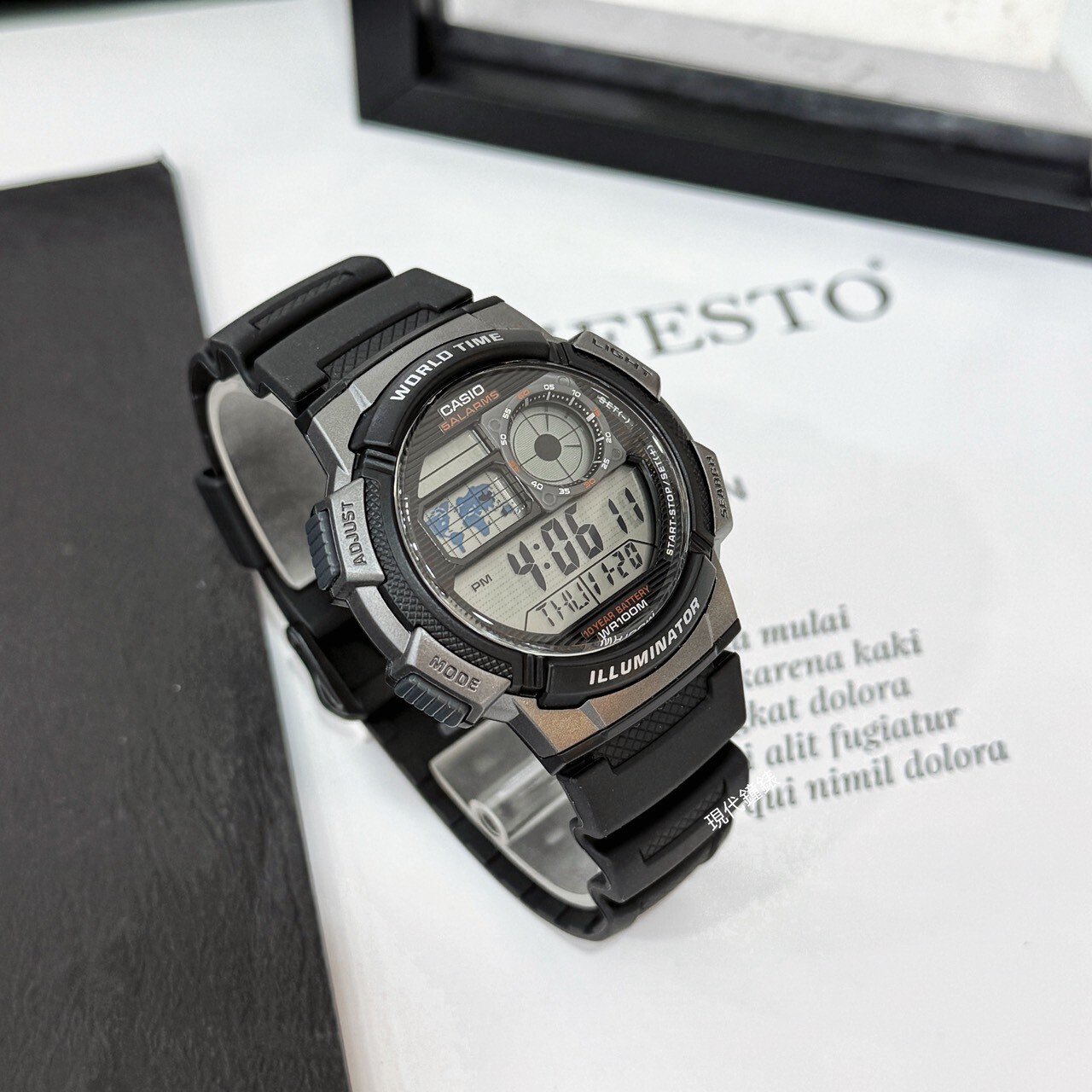 【CASIO 卡西歐】 世界地圖時區電子錶AE-1000W-1B 45mm 現代鐘錶
