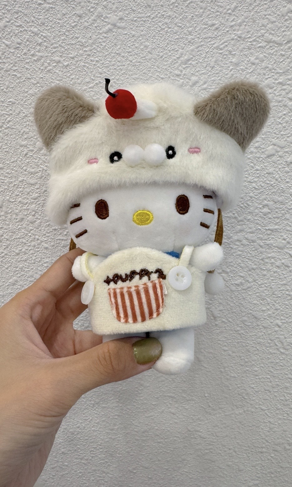 狗仔款 hello kitty掛件