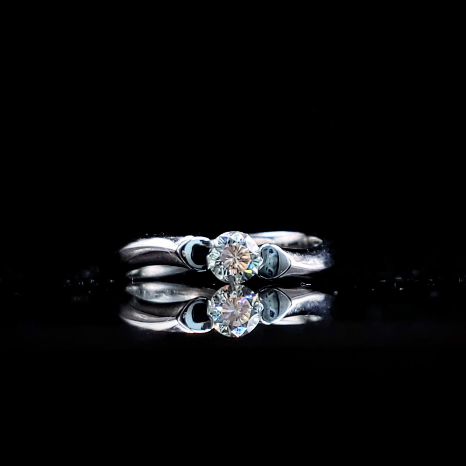 18K White Gold 0.26ct Diamond Ring