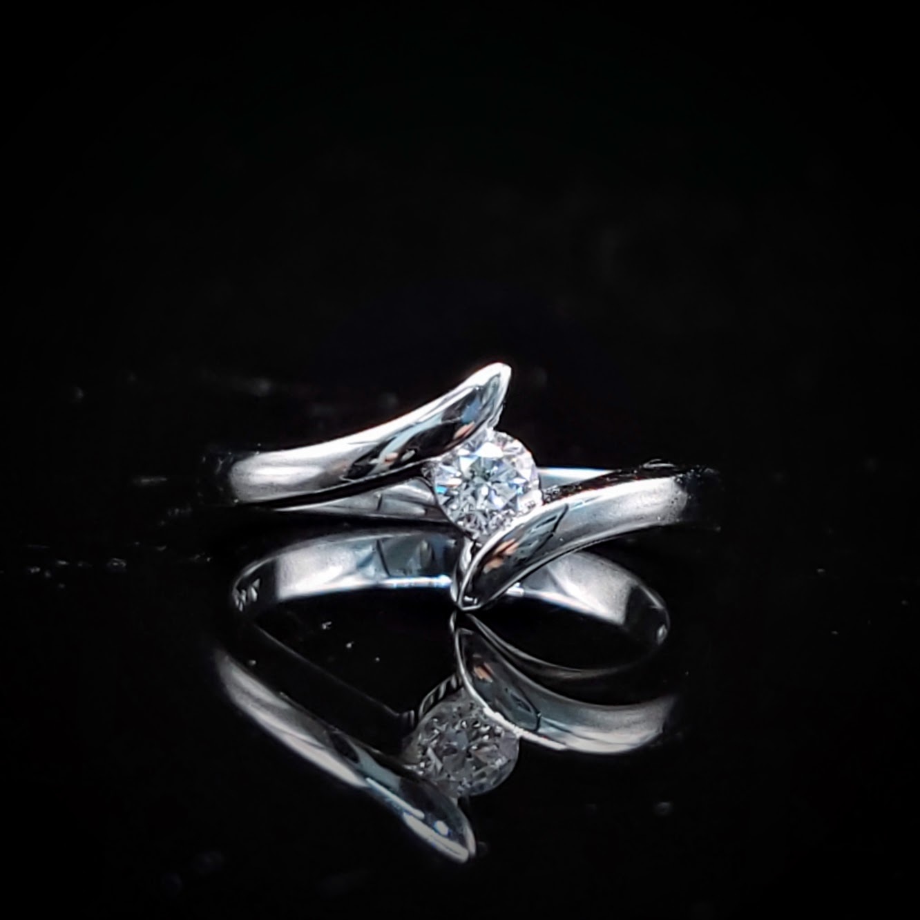 全新18K白金【單粒15份鑽石】戒指