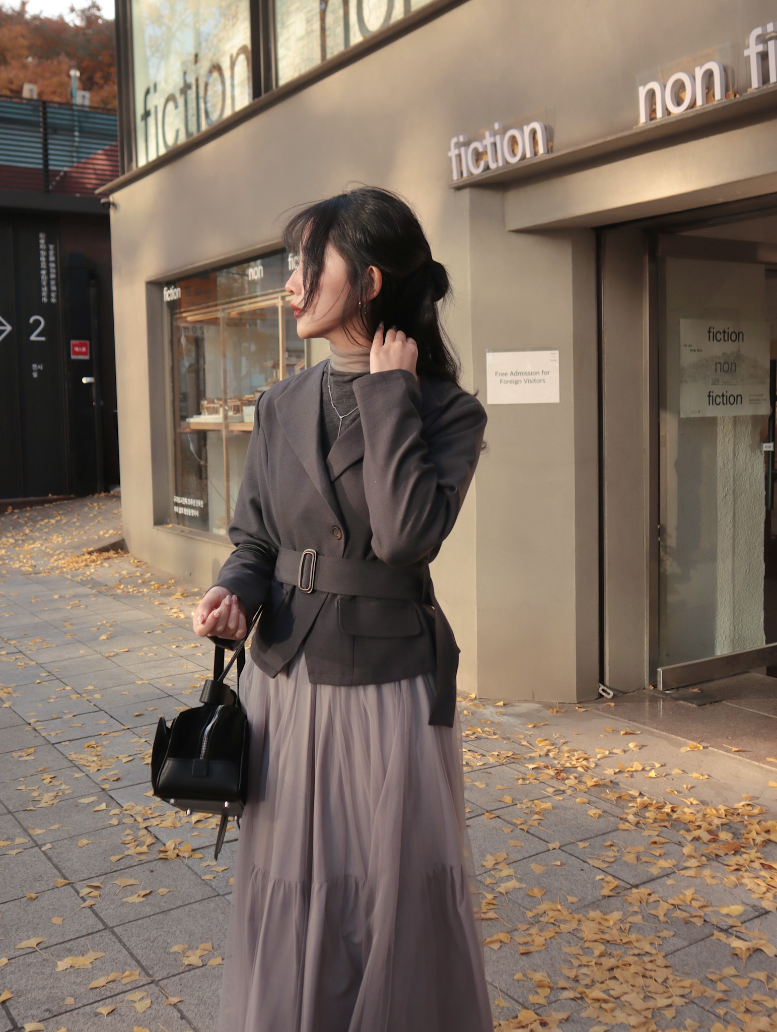 25J201 本期推薦! 米蘭日記 高級感縮腰顯瘦西外+法式霧光紗裙套裝Set