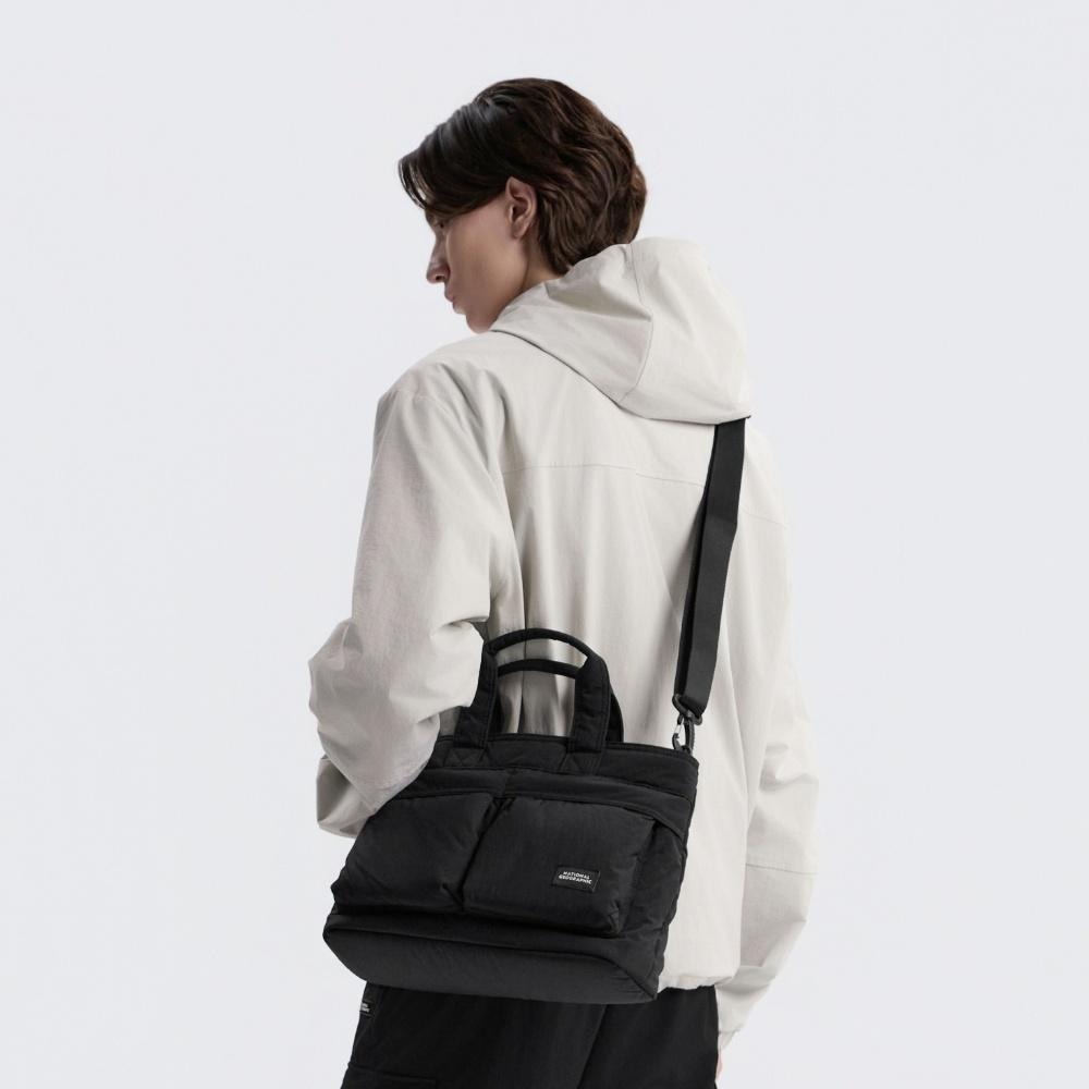 【韓國預購】AKR112009 National Geographic 輕便寬口手提包 (N253ATO510)