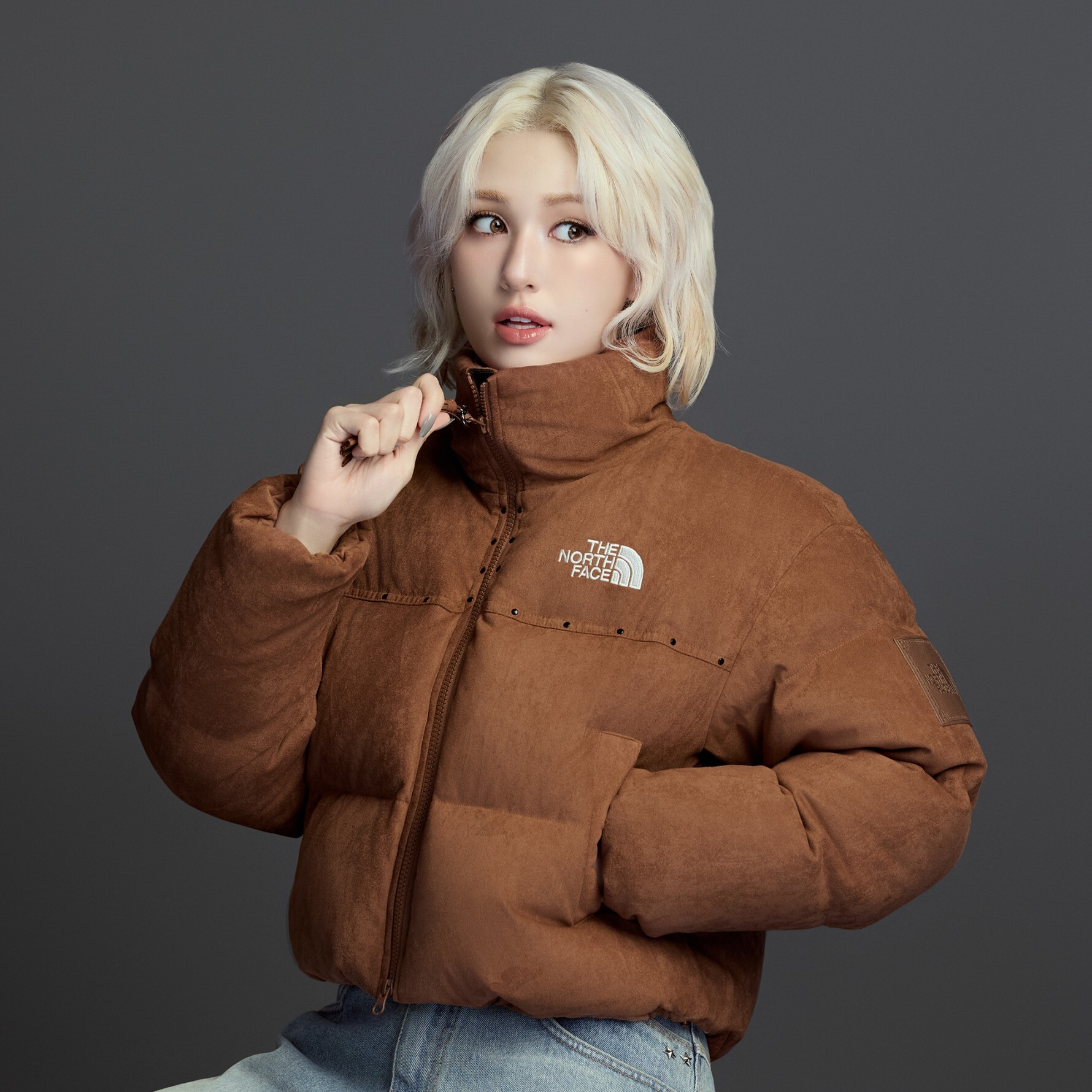 THE NORTH FACE SUEDE NUPTSE JACKET (RDS) 短版麂皮羽絨外套 鉚釘 (2色)