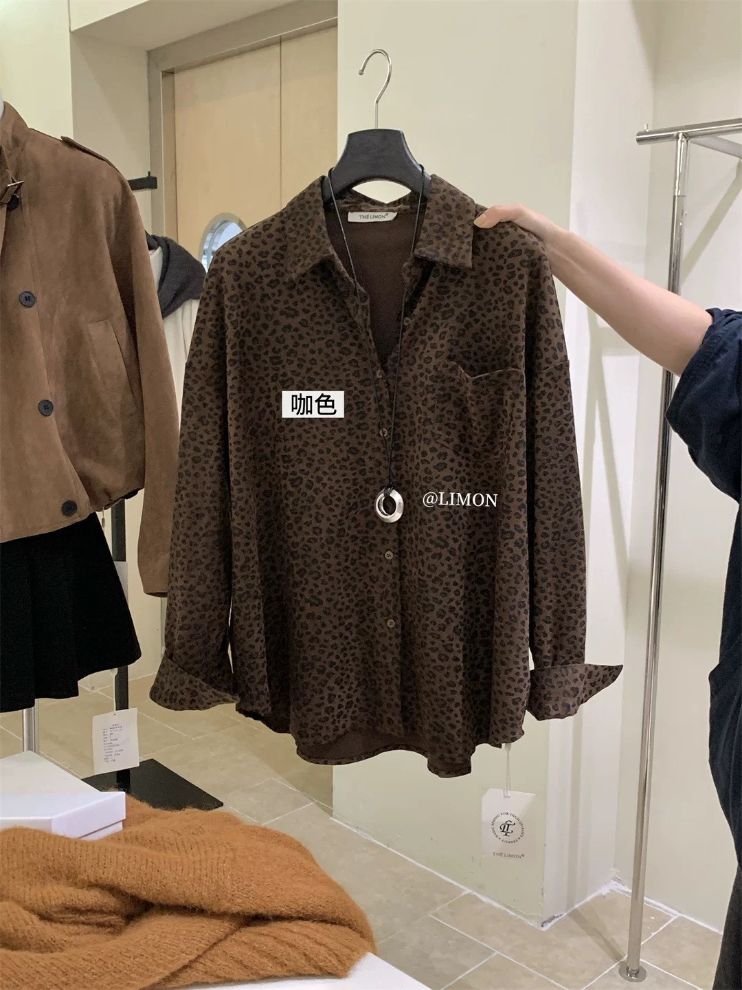 秋冬氛圍豹紋襯衫 9518