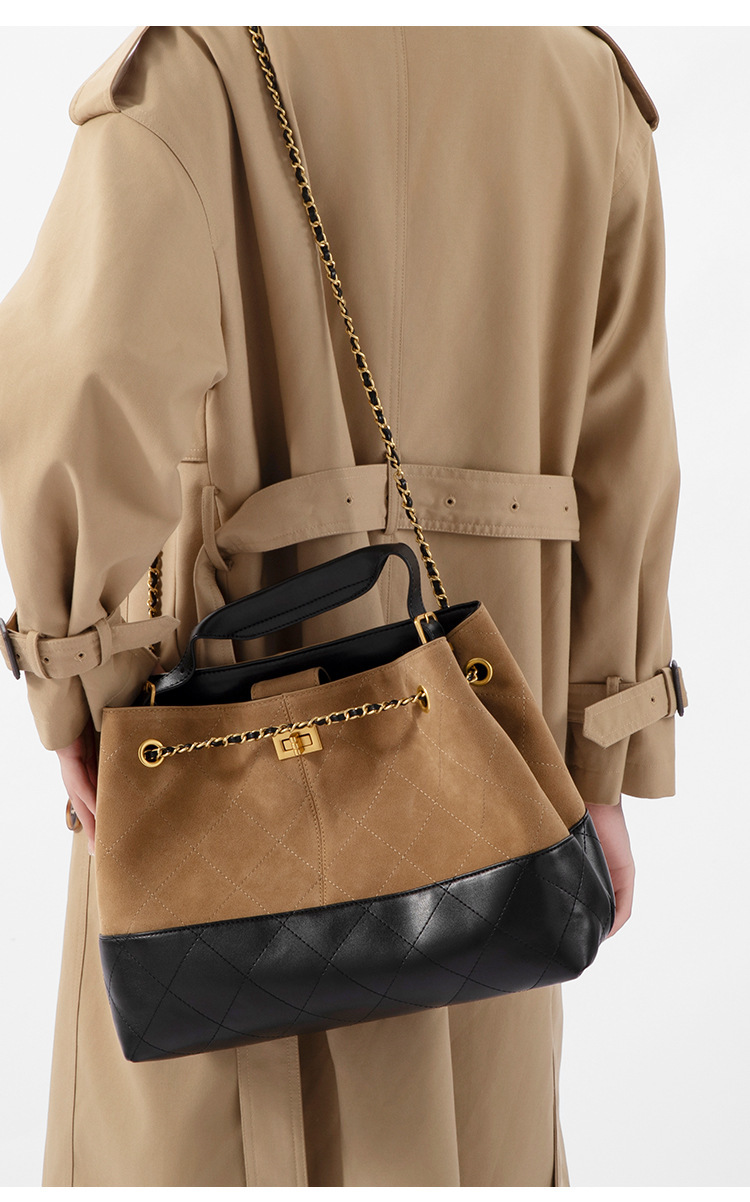 麂皮格紋 鍊條大方包(多色)