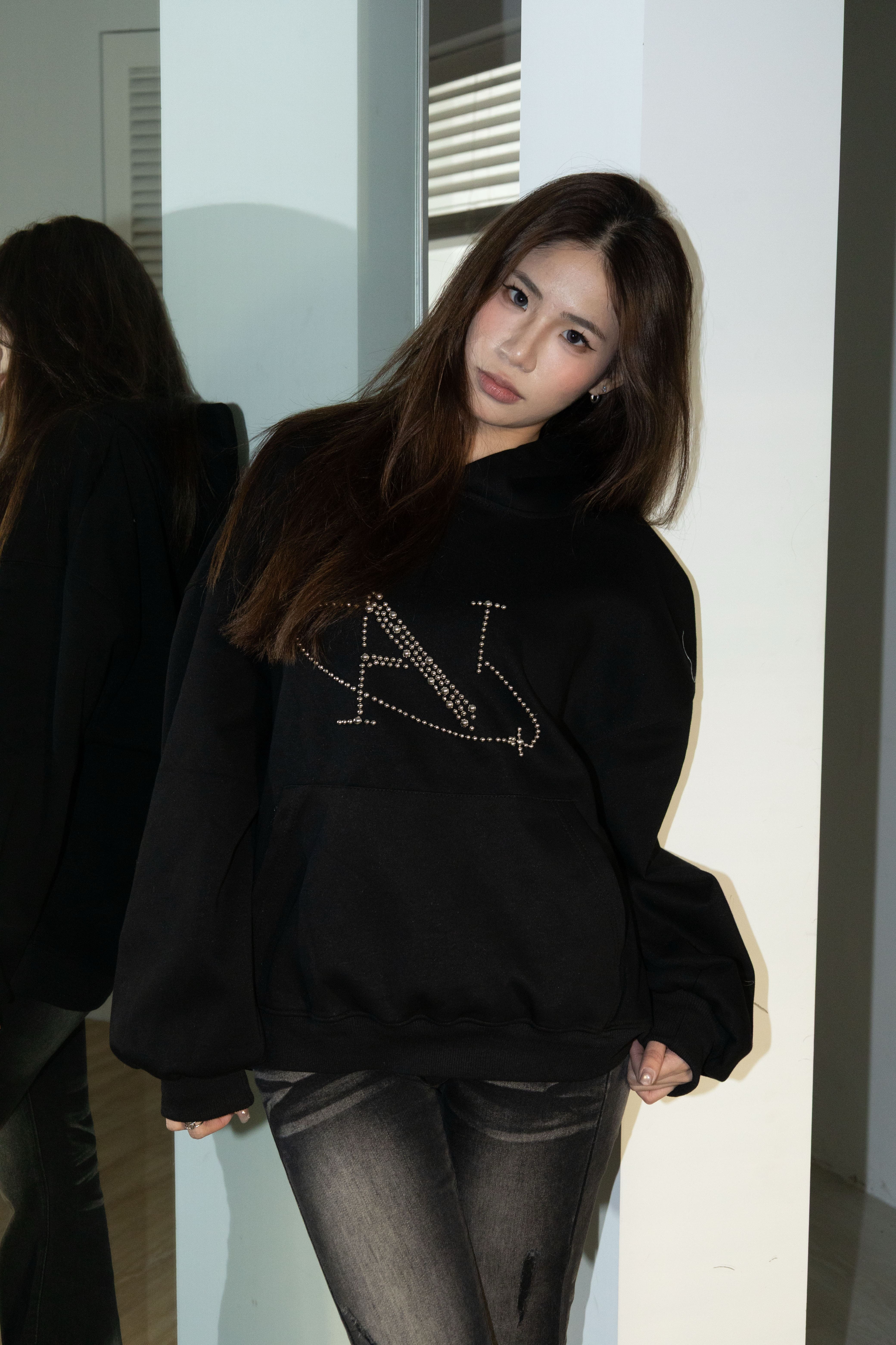 [ Ananas自訂款✨] 品牌LOGO鋼珠設計帽T