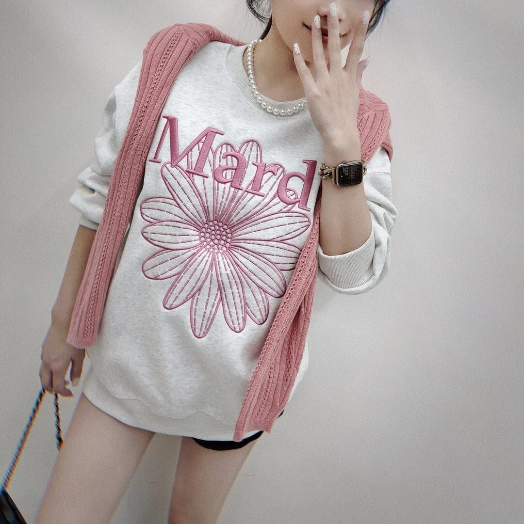 【質感超好的刺繡字母造型大學tee】（現貨）