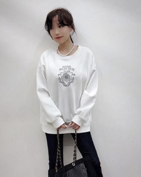 【完美百搭的刺繡字母造型大學tee】（白色現貨）