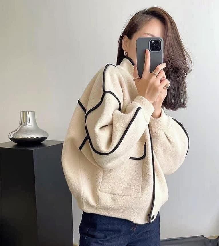 【質感超好的滾邊羊絨針織外套】（現貨）