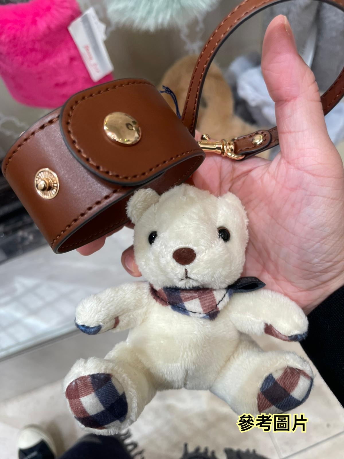 20/11 百貨公司新款 Aquascutum pouch 3 in 1 / 3 色