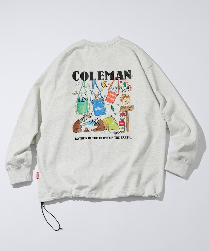 『代購商品』2025AW FREAK'S STORE Coleman x matsui 日本 插畫家 松井先生 Back Print Spindle Crew Neck Sweatshirt 三方 聯名 別注款 熊熊 露營 大學T 1021127000018