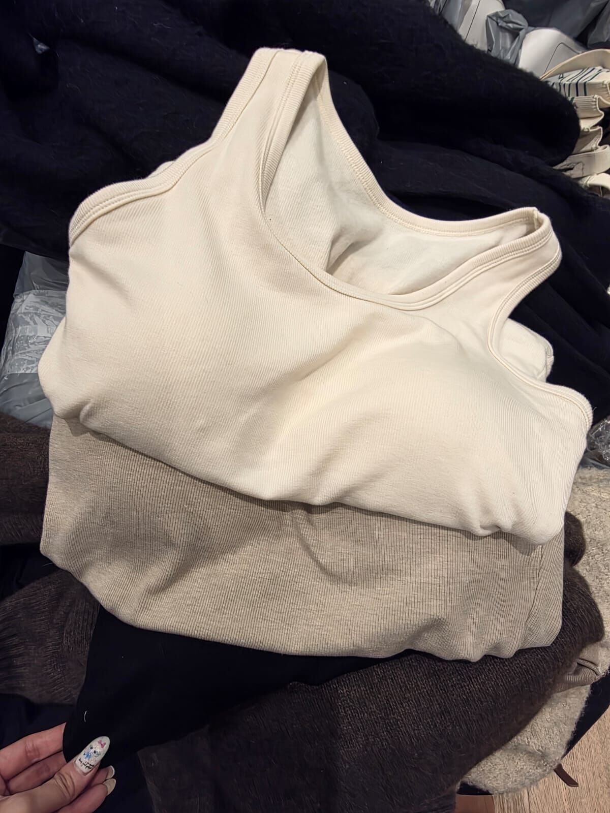 MN5213 刷毛面帶胸墊背心打底