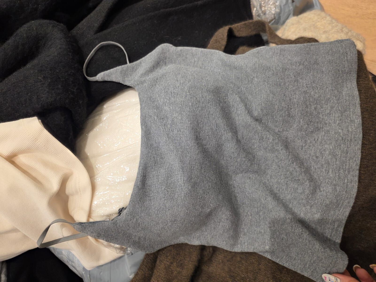 MN5212 刷毛面帶胸墊幼吊帶打底