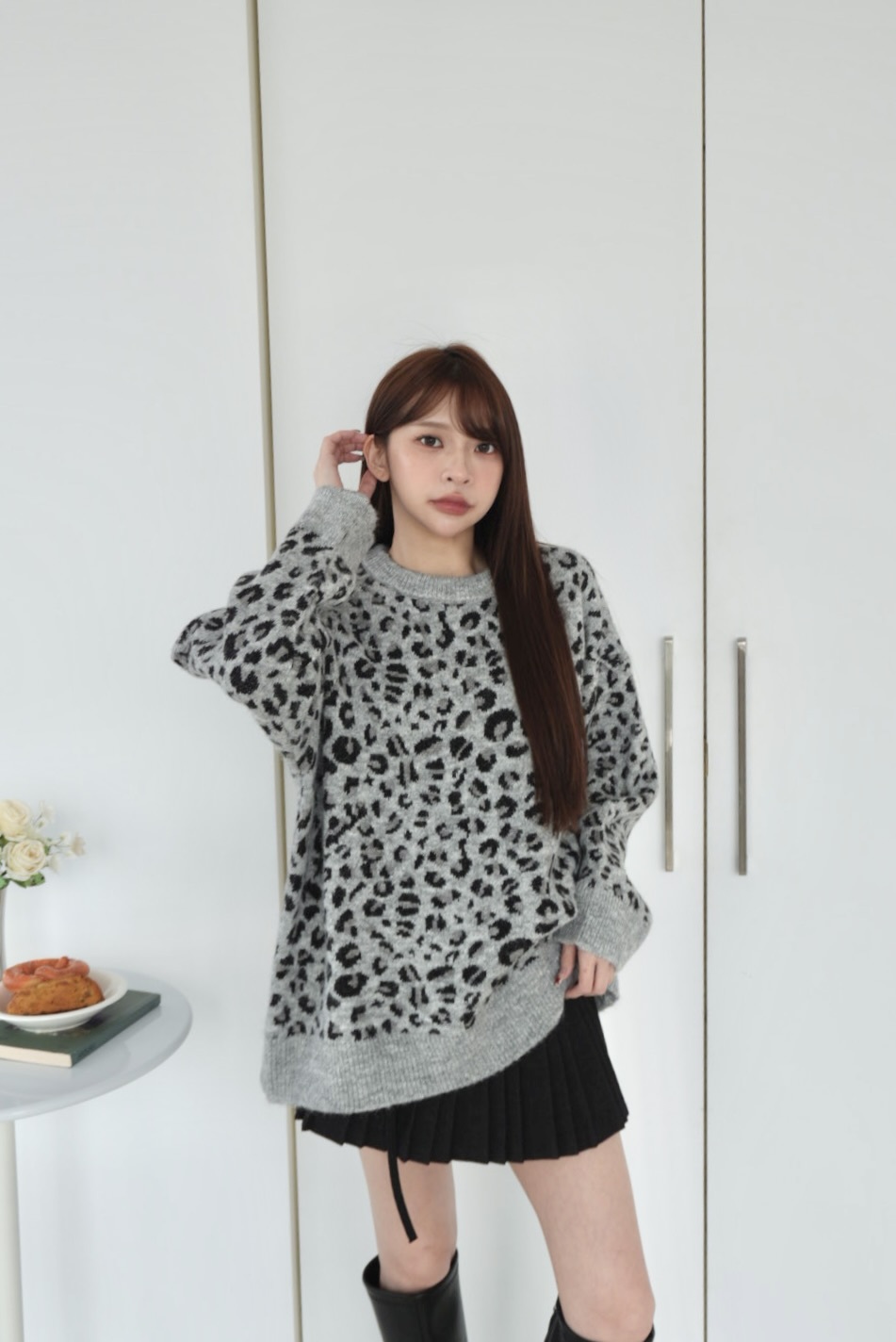 KOREA 🇰🇷 現貨 圓領豹紋毛衣
