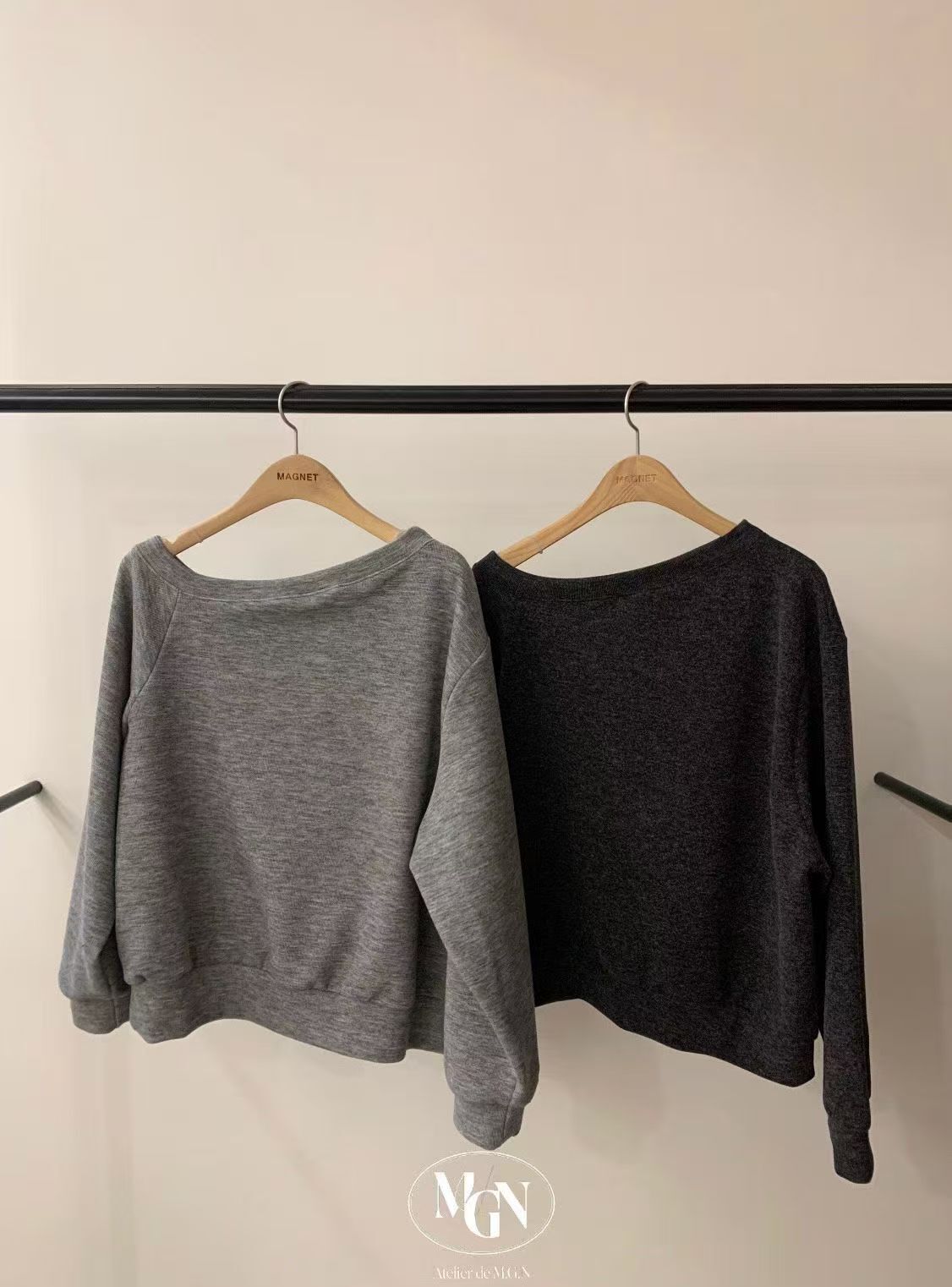 MN5224 內鋪毛針織棉露肩衛衣