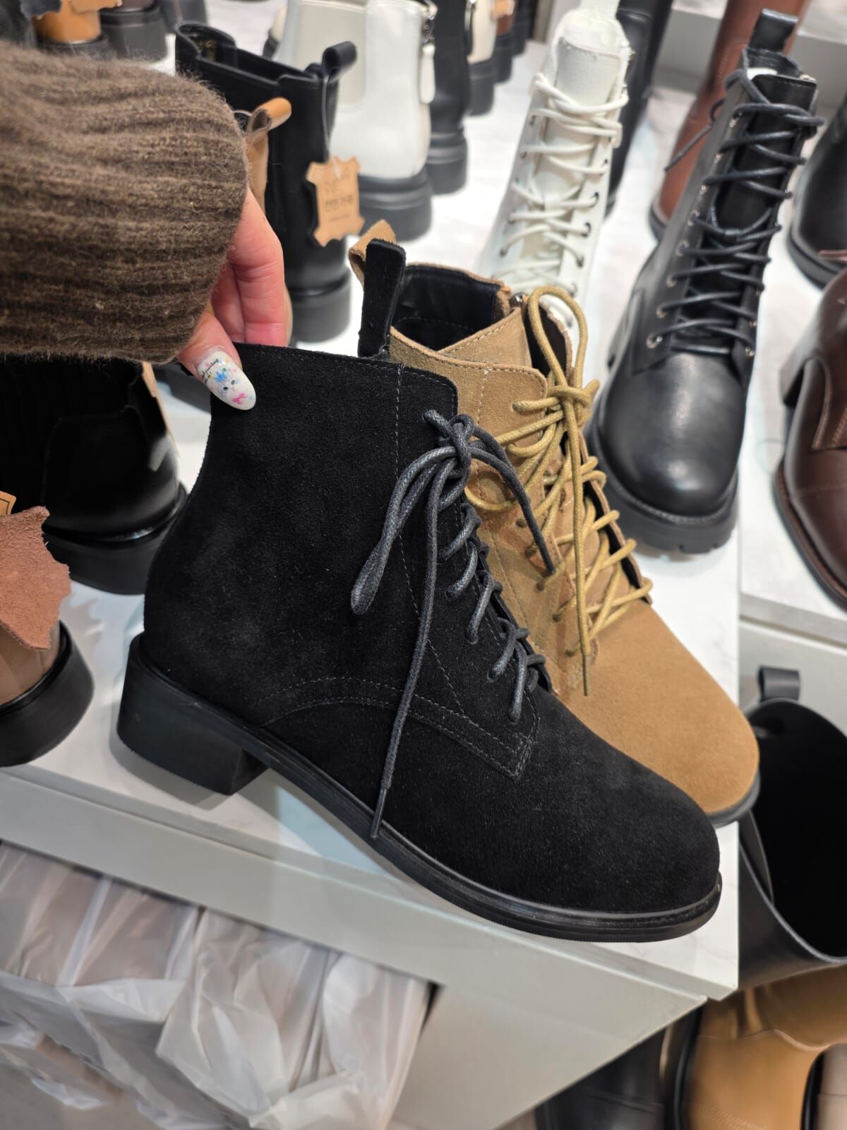 SH5213 英倫牛津綁帶短靴 *真皮足碼*