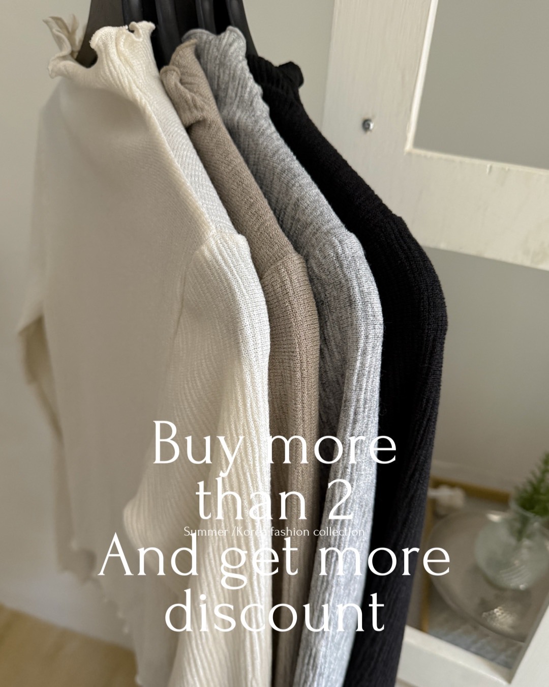 【包色專屬】Nov5105 10%cashmere 超親膚防縮水木耳滾邊立領上衣/打底衣 （可機洗）