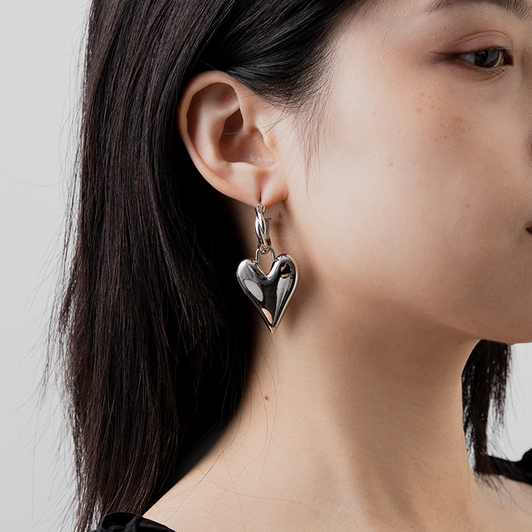 miramira心語｜都會立體愛心耳環D0725-銀73424
