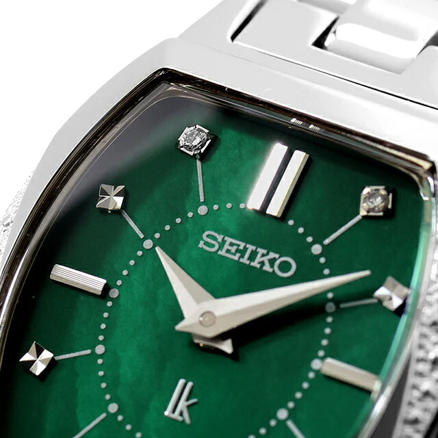 萬年鐘錶 - SEIKO  LUKIA系列  冬日森林酒桶型鑽石珍珠貝石英機芯女錶 SSWA017J / 4N30-01D0G  錶徑21MM