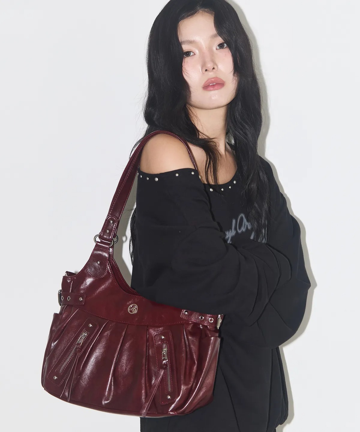 ILLIGO AMBER BCUKLE SHOULDER BAG