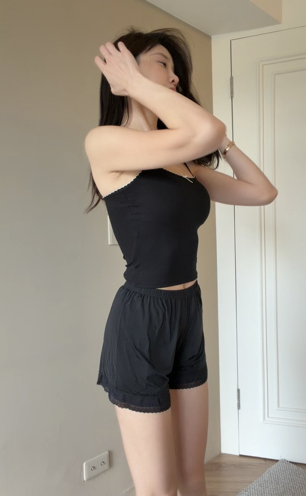 ｜韓國｜蕾絲滾邊居家短褲