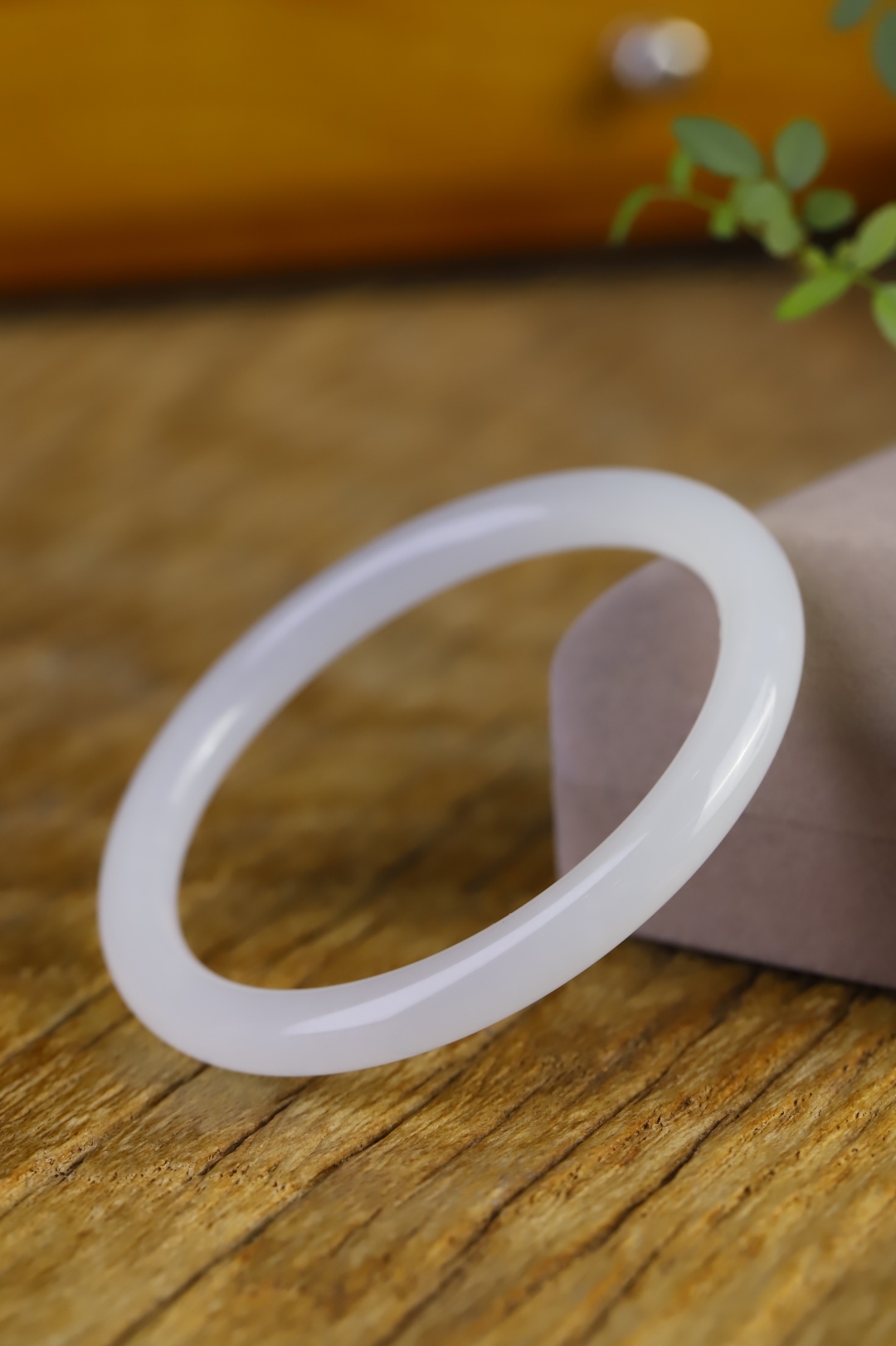 和田玉老坑羊脂玉圓條手鐲,天然和田玉軟玉