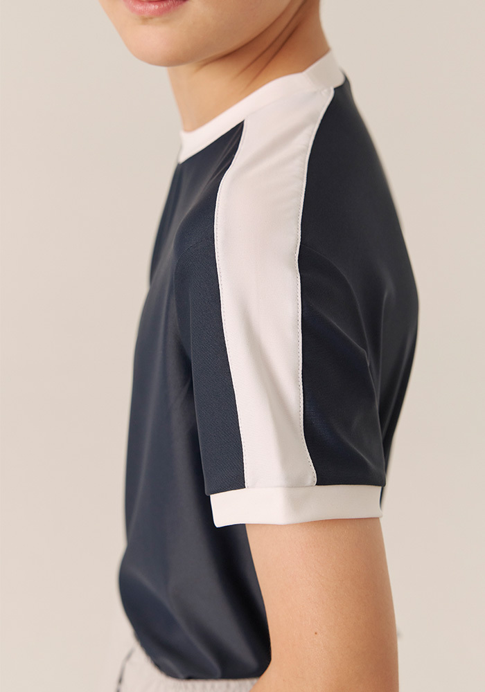 Avant Falcosia  越嶺機能立領衫-深藍