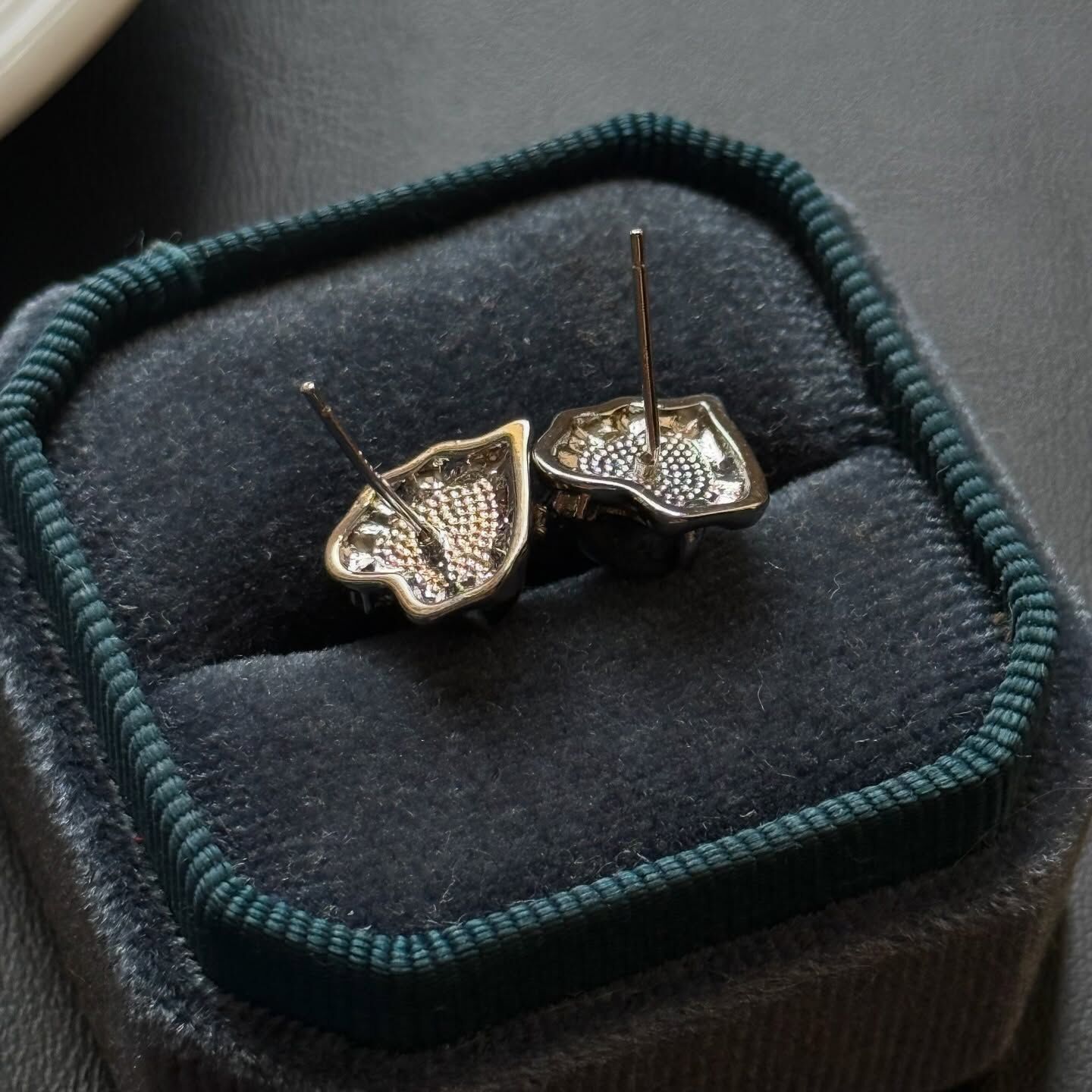 [原石] 藍彼得石 925銀耳環