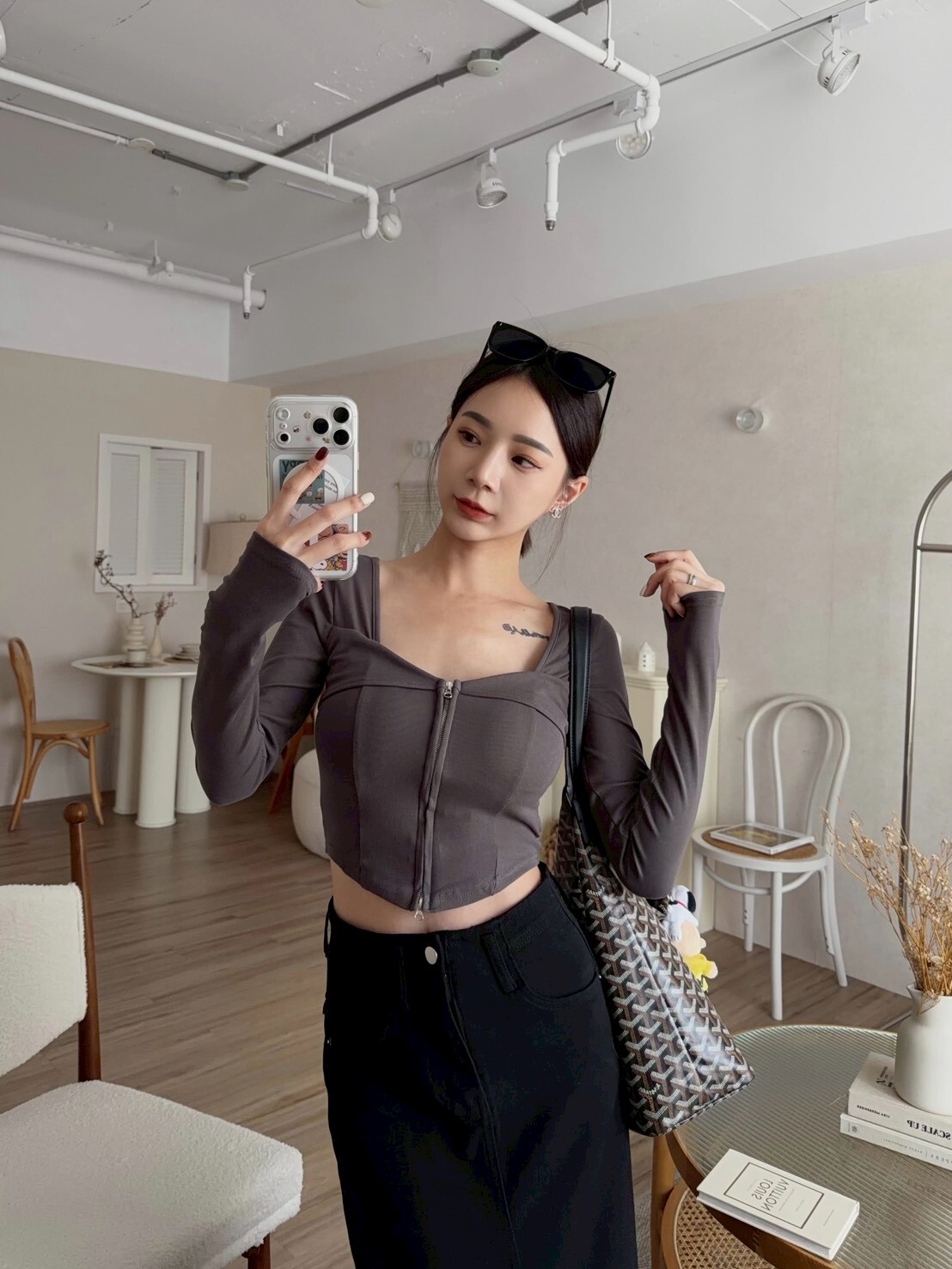 雙拉鍊造型長袖BRATOP