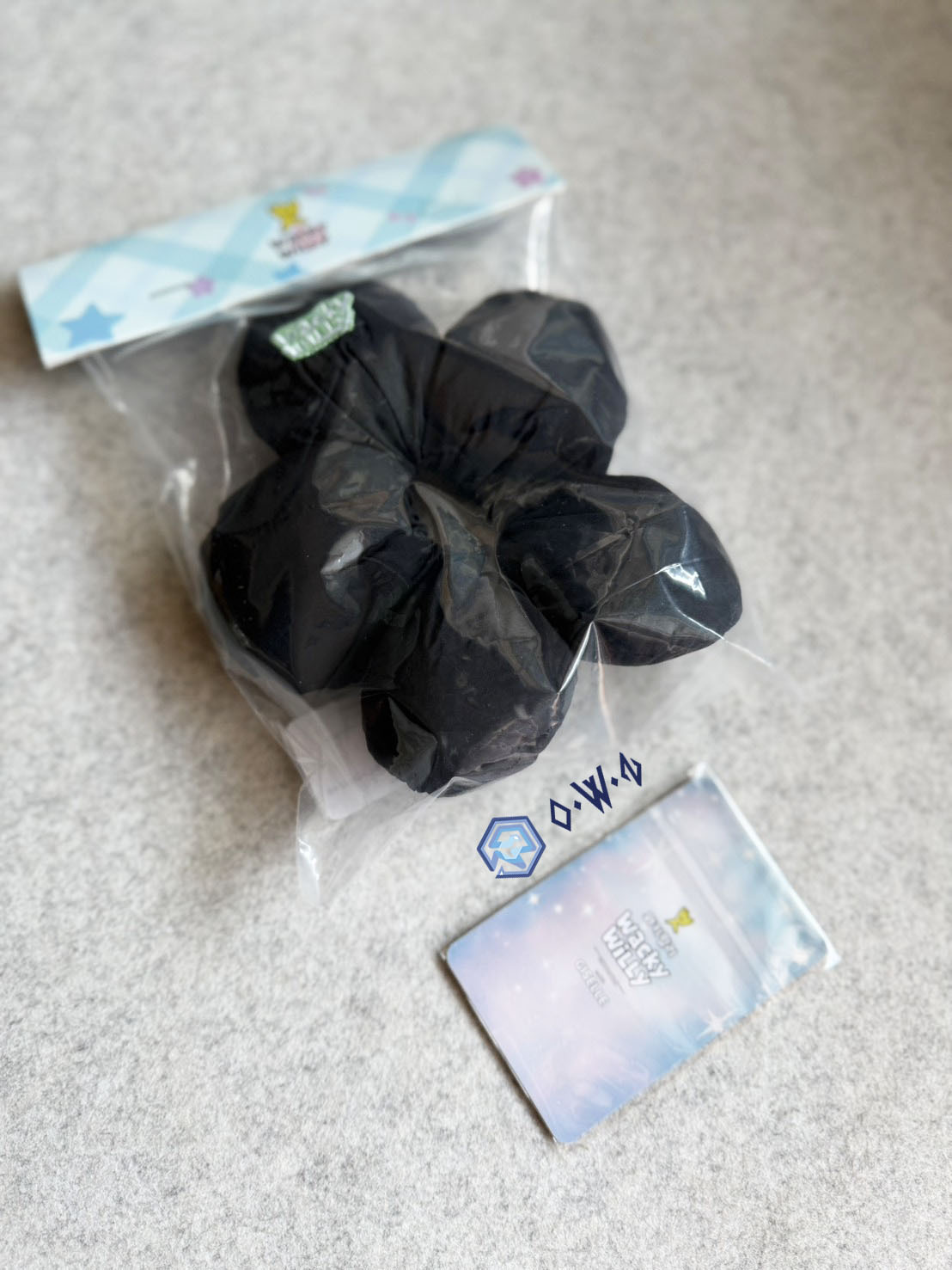 【OWN】Wacky Willy X Giselle 髮圈 小卡 限定 限量產品 韓國 小飛人 小黃人 黑色