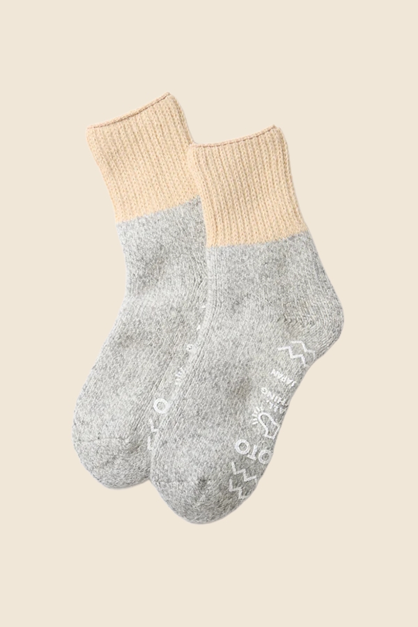 ROTOTO - R1618 RETRO 厚羊毛襪（米色）