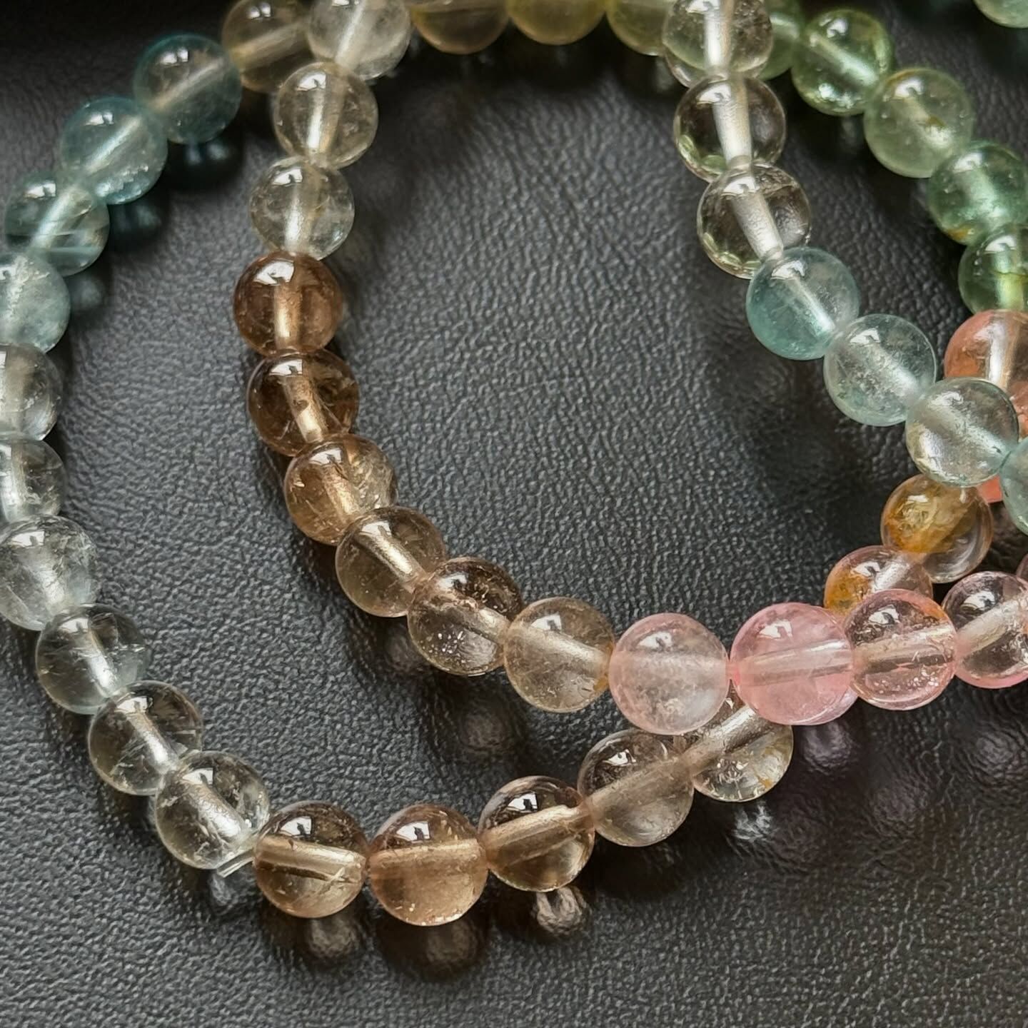 [原石] 彩托帕石 水晶手串