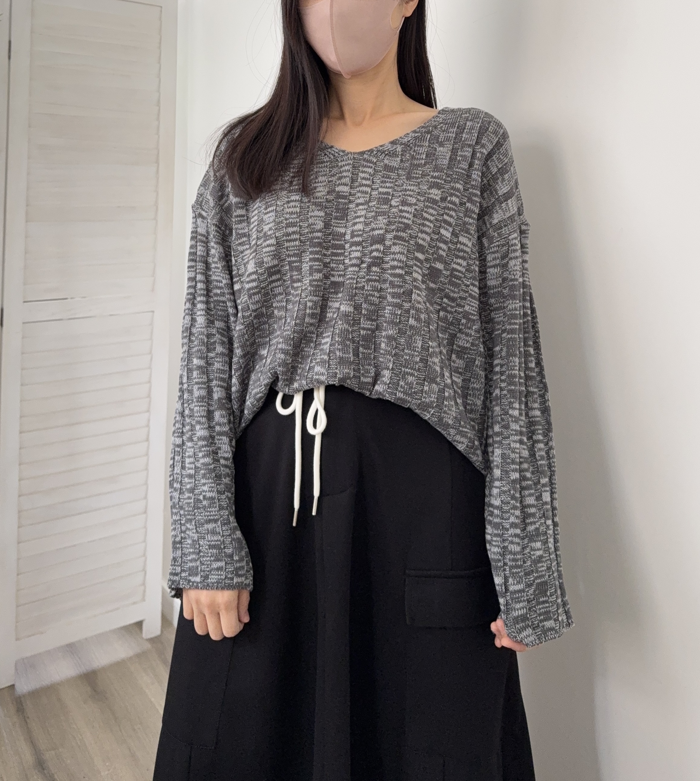 針織間線V領長TOP