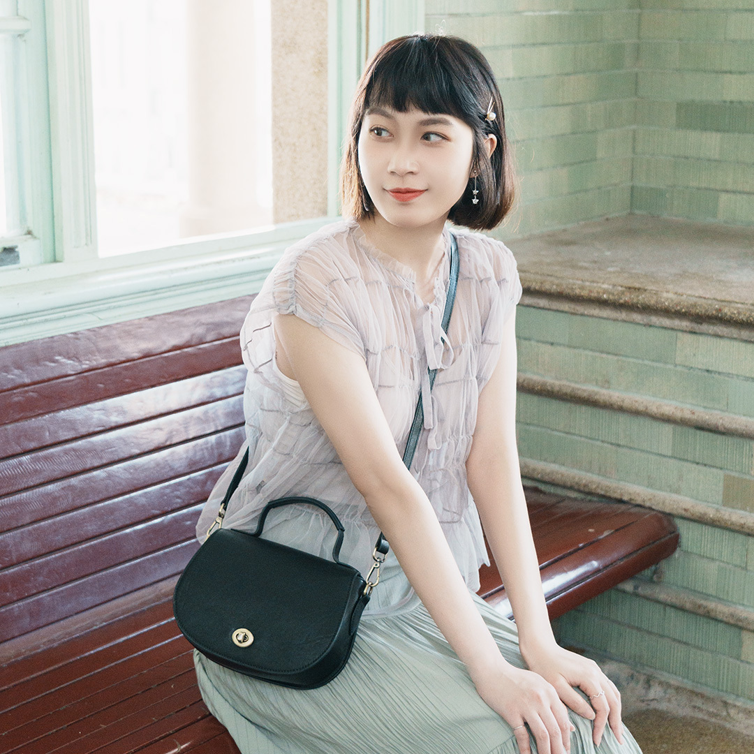 旋扣兩用真皮馬鞍包-兩色(234051)