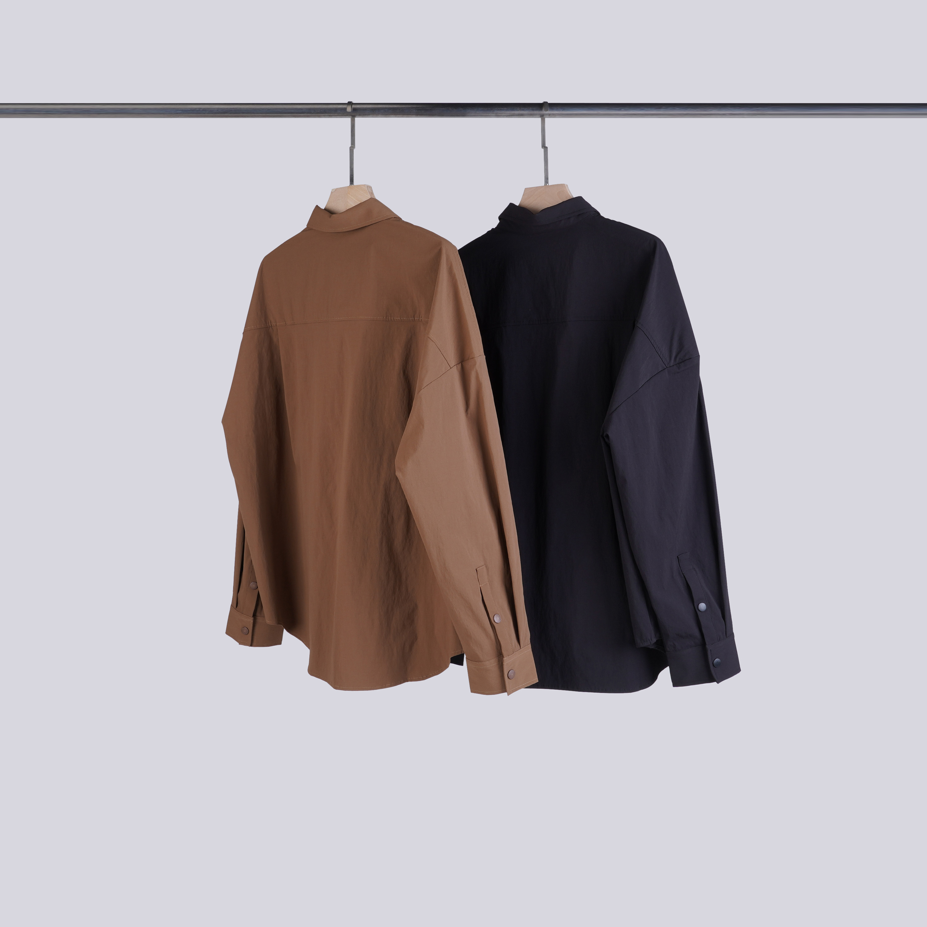 設計感洞洞拉鍊口袋襯衫 | L-2XL | 2色