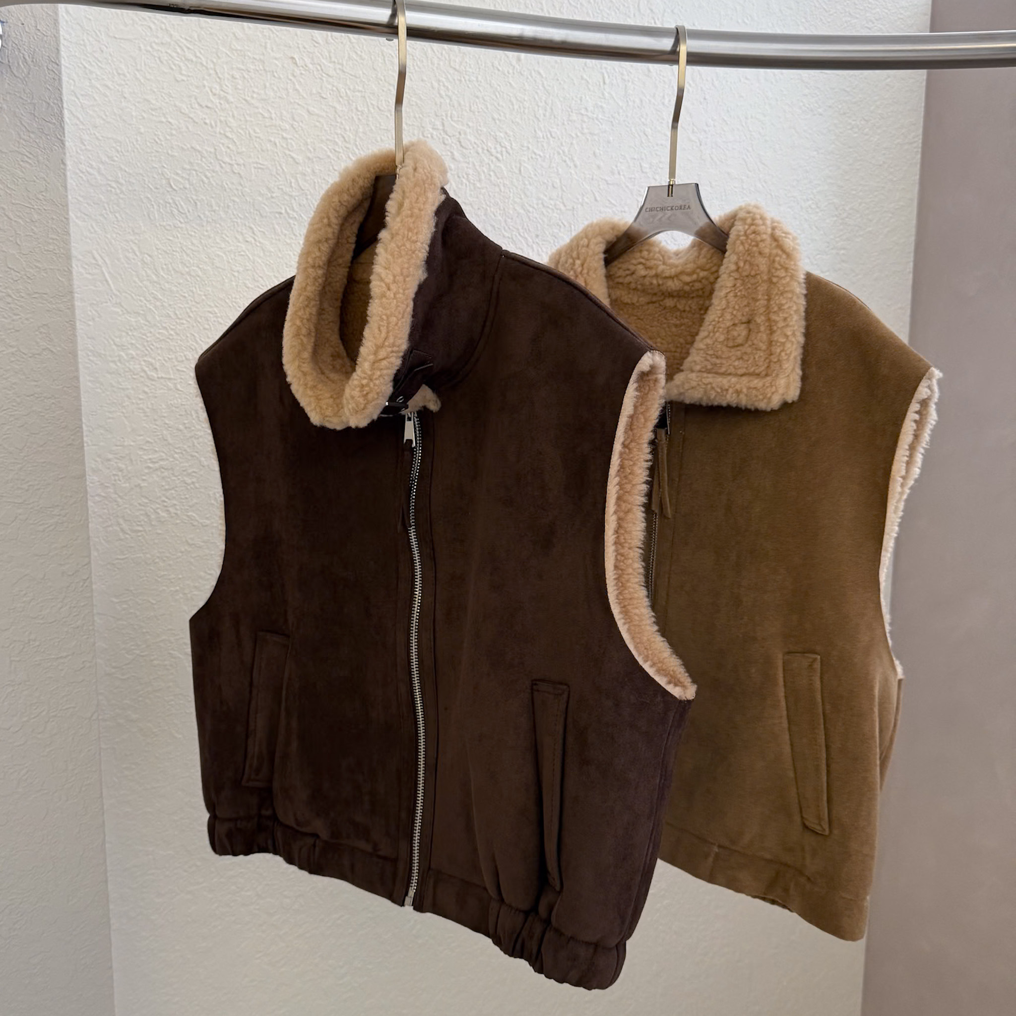 N06 上身好!好!看!100%羊毛麂皮背心(咖)