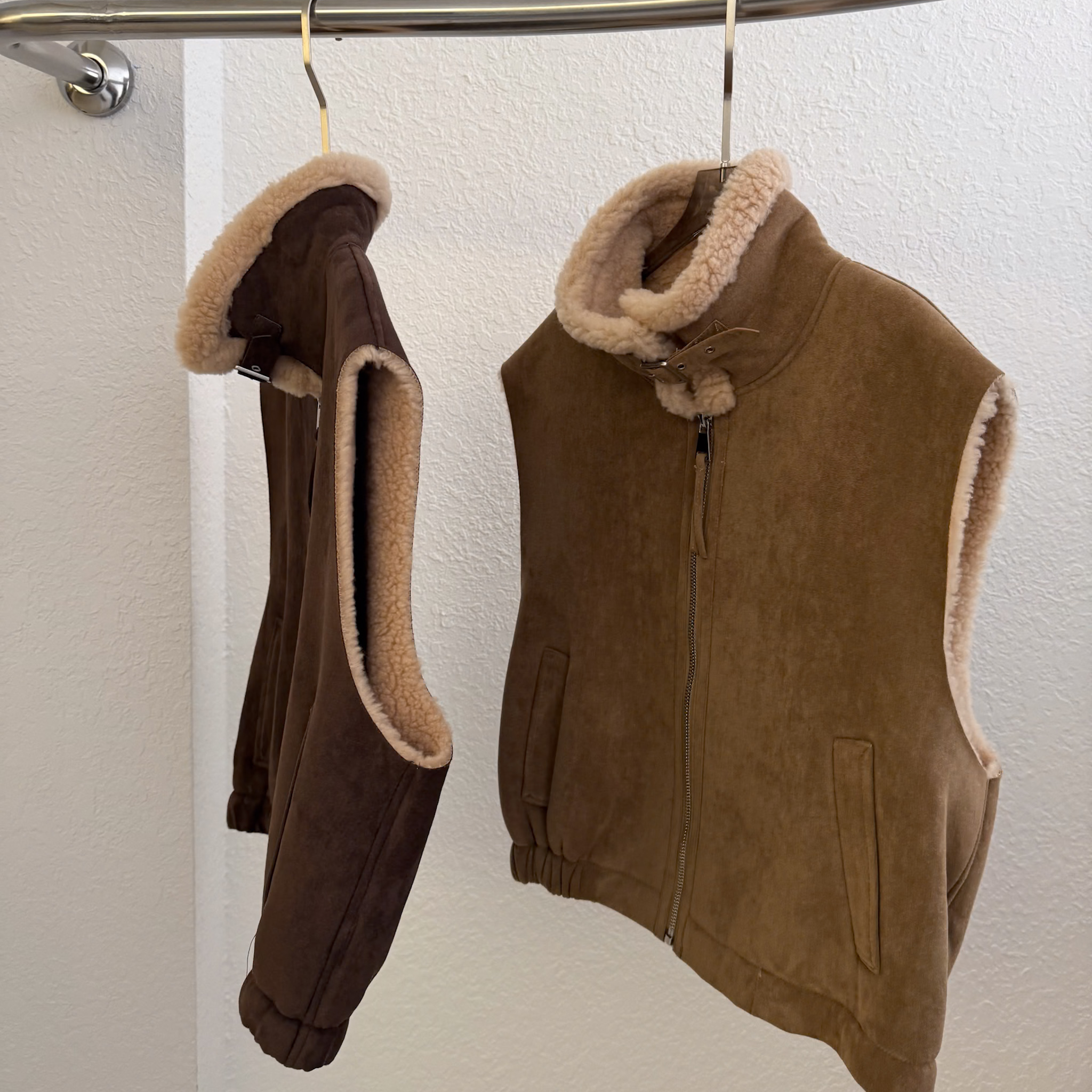 N06 上身好!好!看!100%羊毛麂皮背心(米)