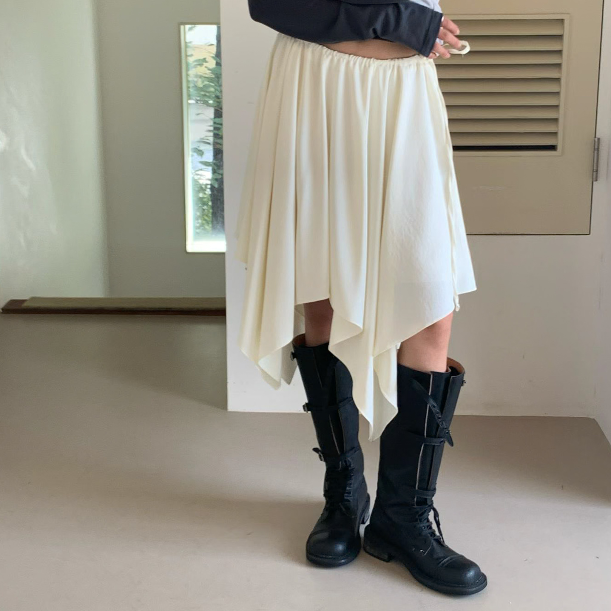 N07 又仙又率性不規則下擺疊搭裙