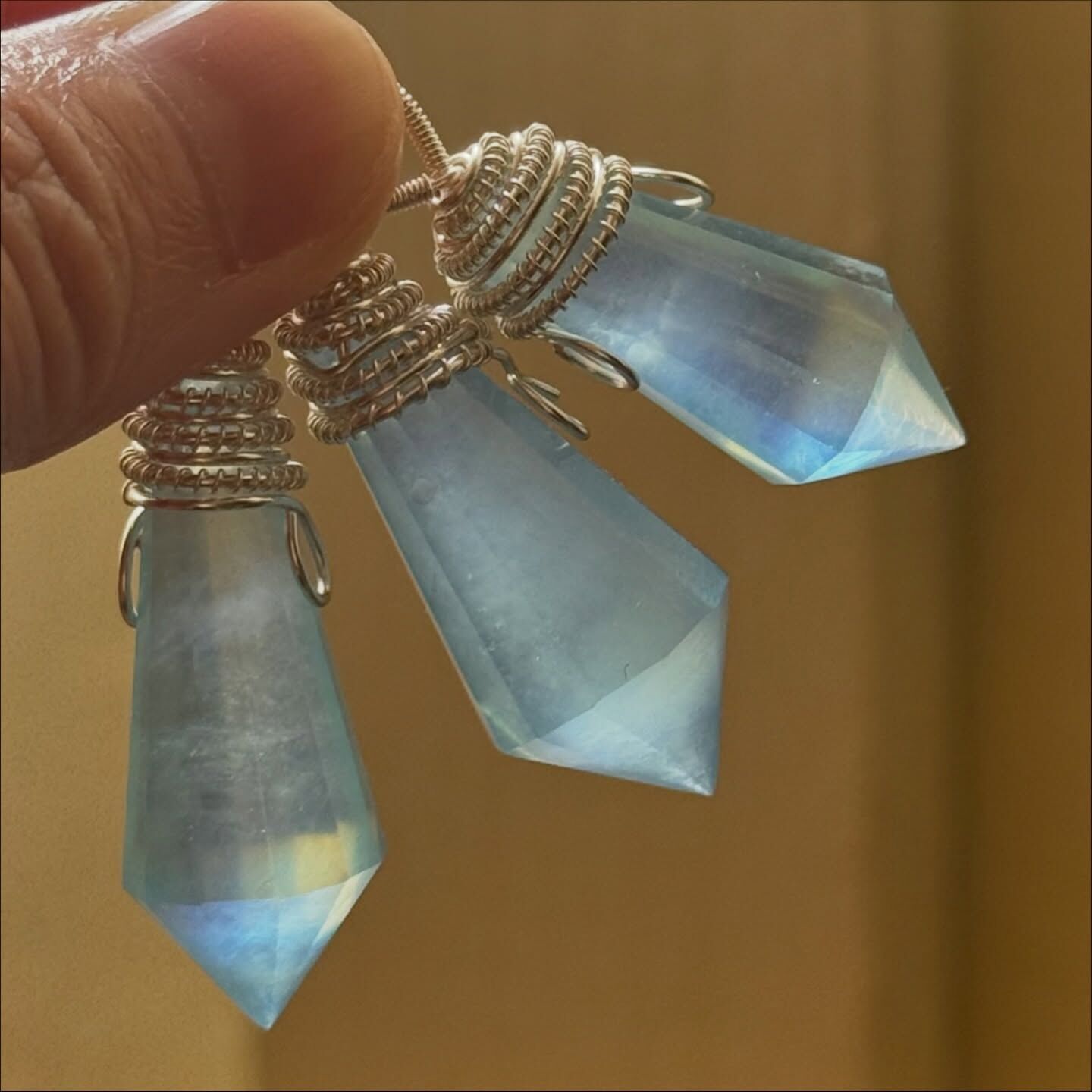 [原石] 海藍寶 靈擺 項鏈吊墜 金屬線編織手工製作