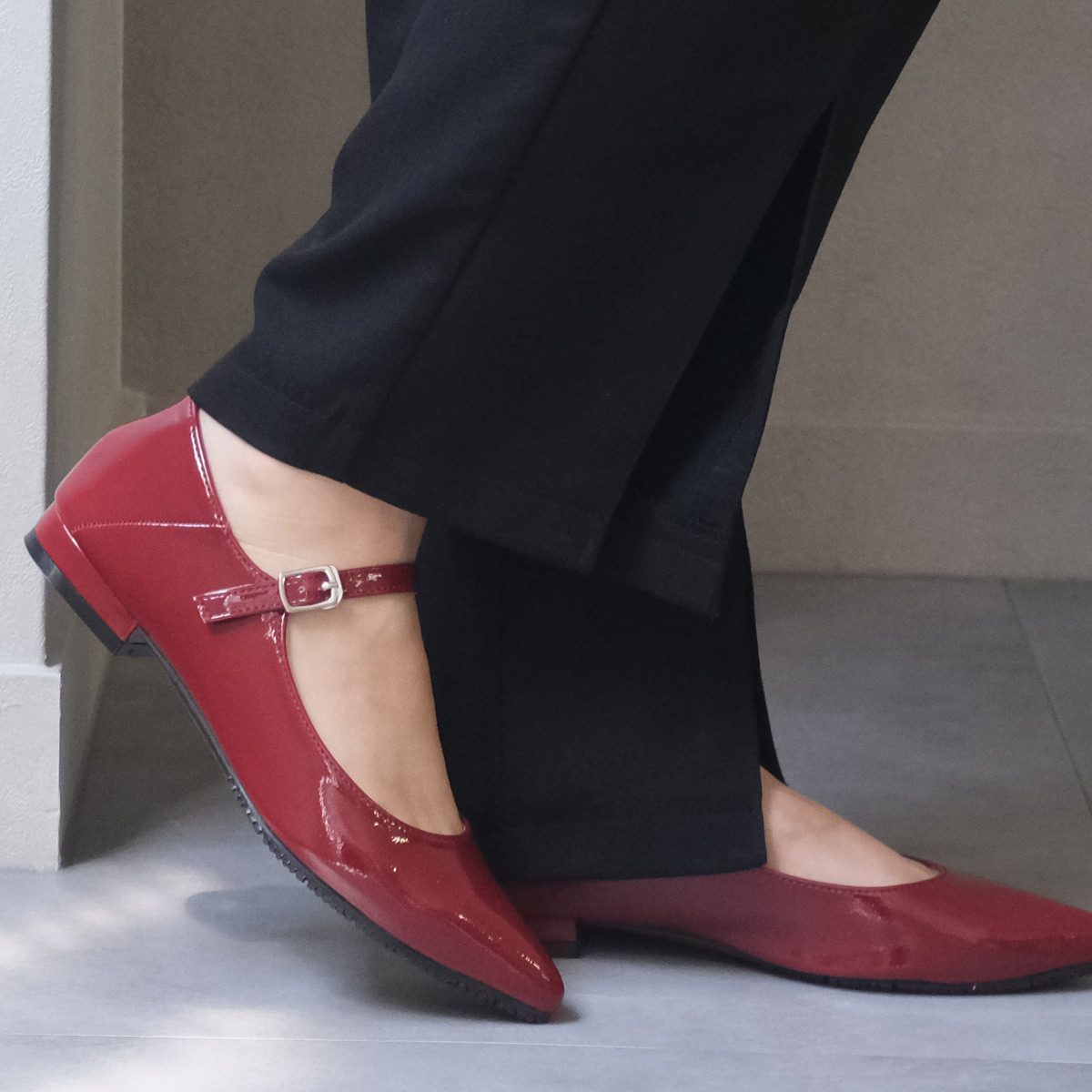 法式女伶 尖頭細帶瑪莉珍鞋 【SY015】