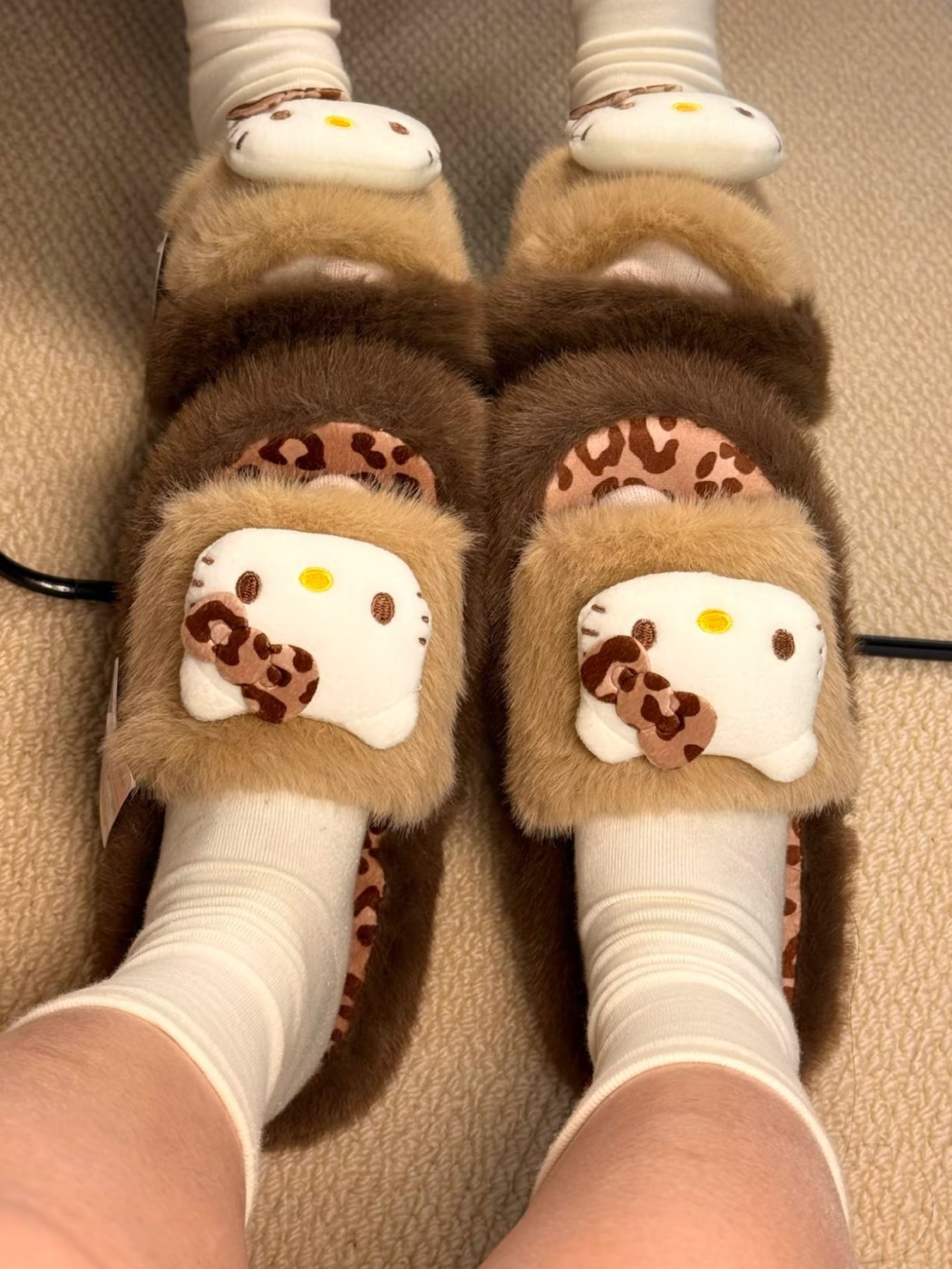 SANRIO 三麗鷗 X HELLO KITTY 保暖 毛毛 棉拖