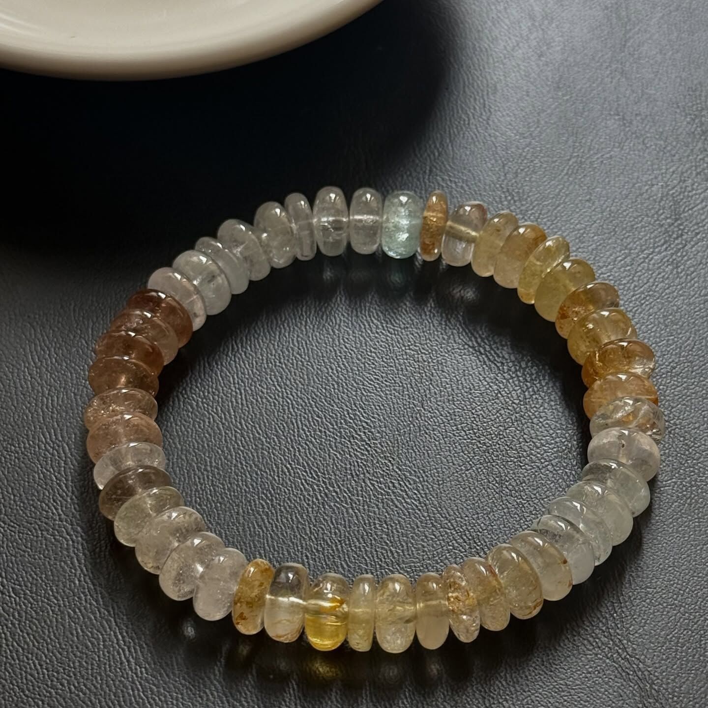 [原石] 彩托帕石 算盤珠水晶手串