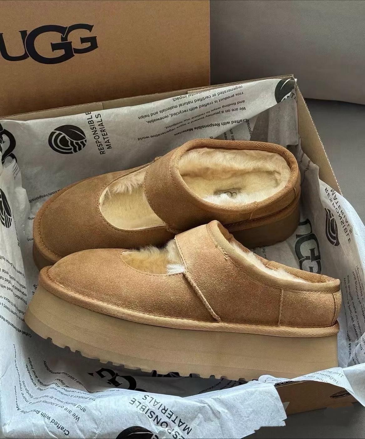 【預購】UGG BEA MARY JANE 瑪莉珍 毛絨 涼鞋 包頭拖鞋