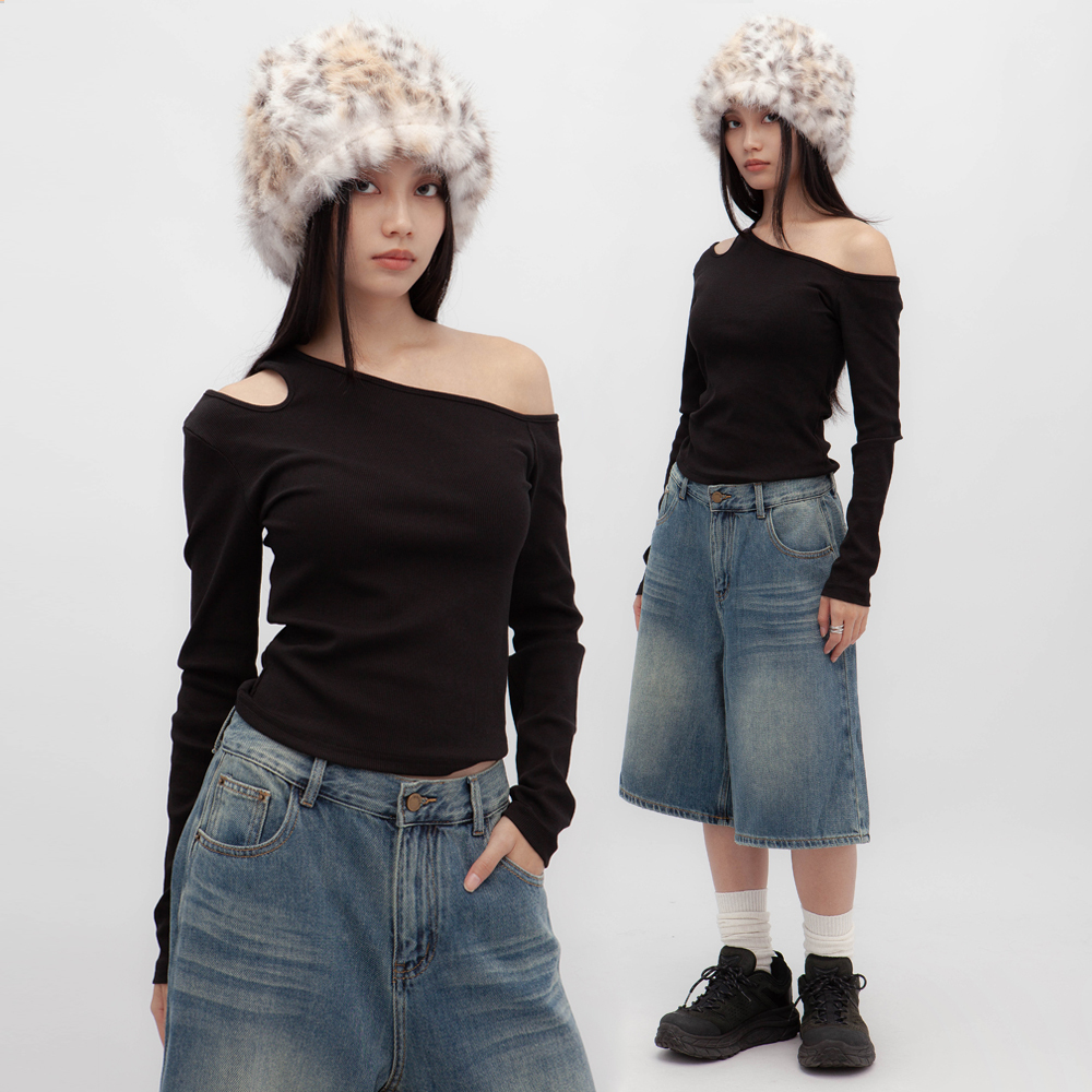 不對稱挖肩長袖上衣(in stock)