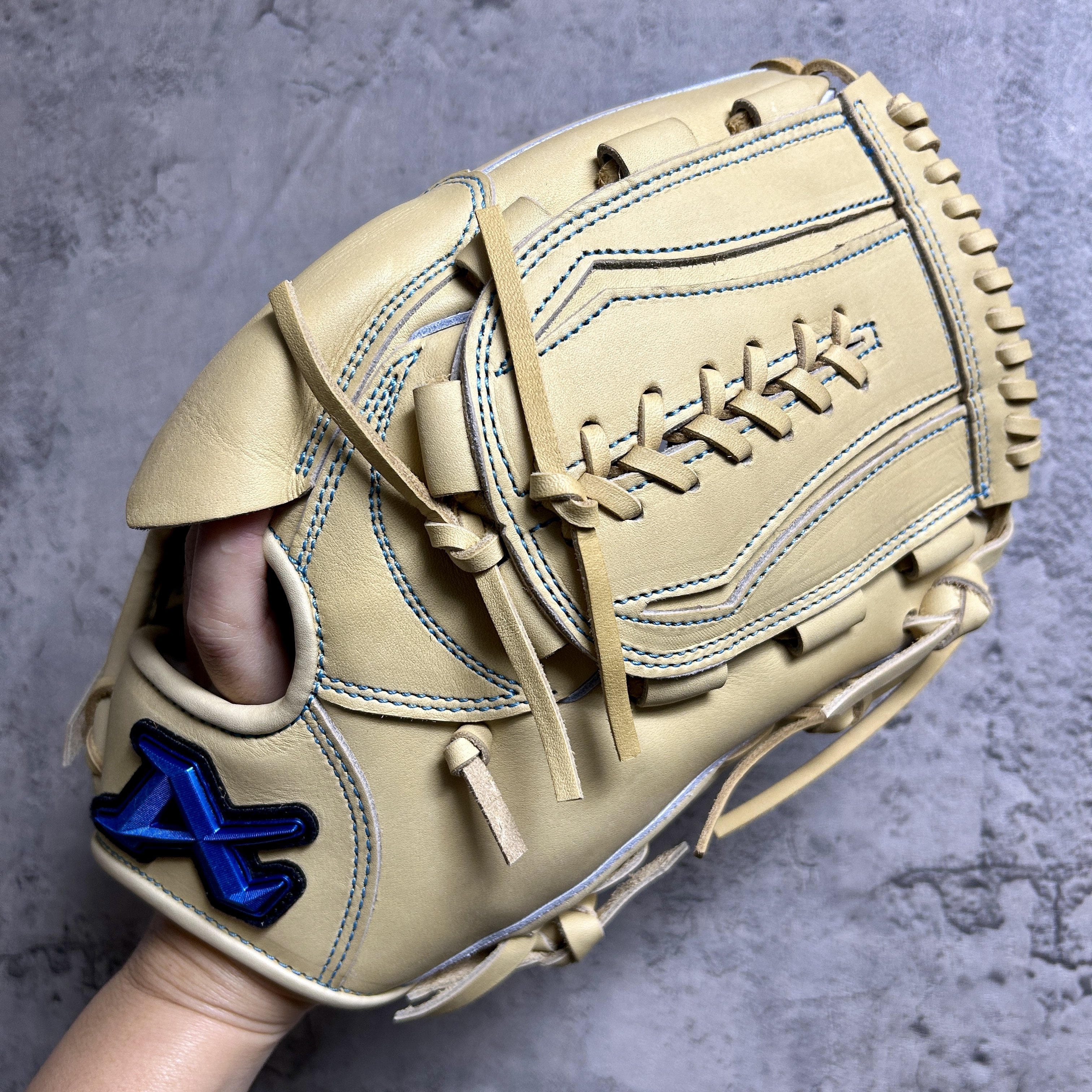 ATOMS NEO Global Line 硬式 投手 AGL-NE011（AKG-21）