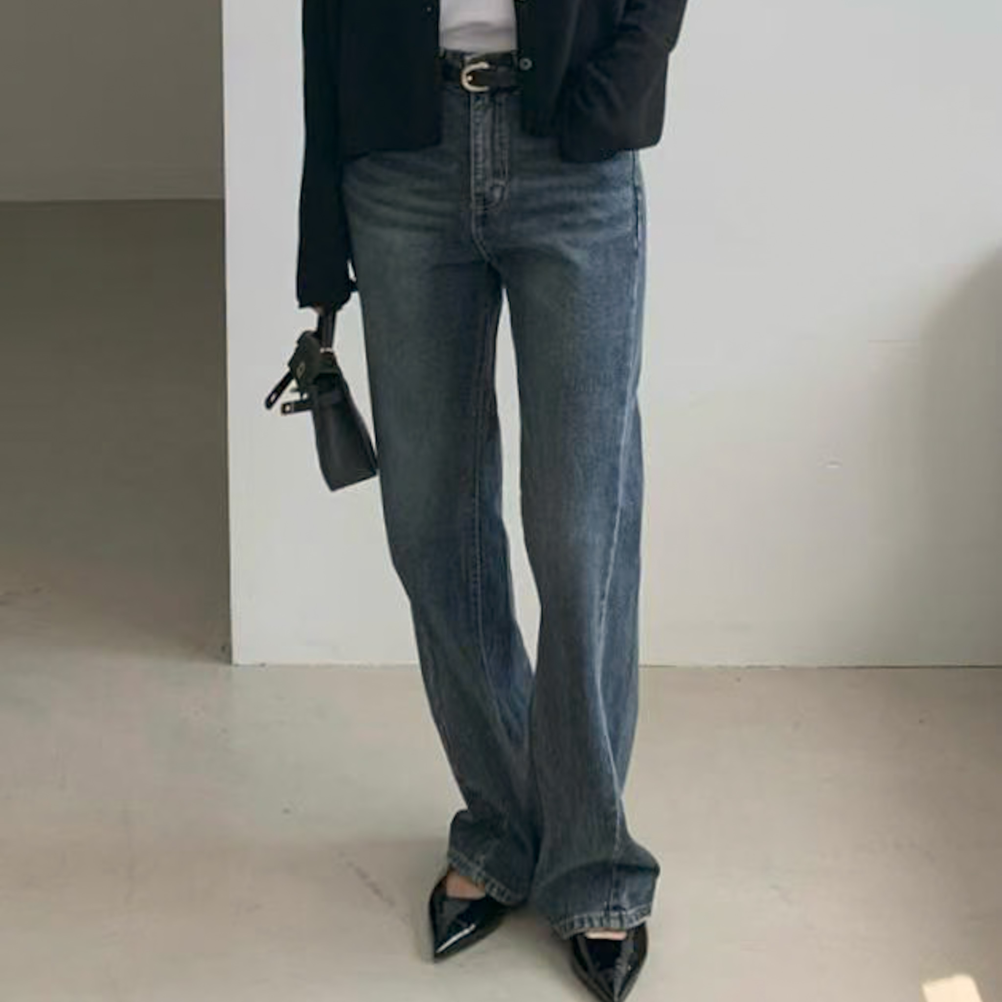 N19 設計前車縫線牛仔靴型褲(S/M)