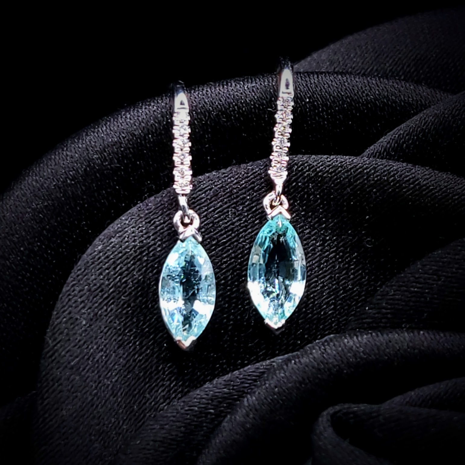 全新18K白金【主石87份帕拉伊巴】配3份鑽石吊耳環